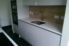 Crystal Ivory Quartz Worktop