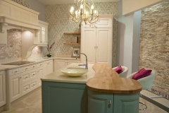 Botticino Classico Quartz Worktop