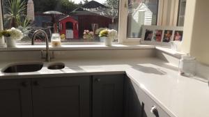 Crystal Ivory Quartz Worktop & Upstands
