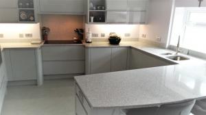 Castelo Quartz Worktop, Upstands, Splashback, Window Board & Recessed Draining Board