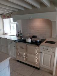 Botticino Classico Quartz Worktop