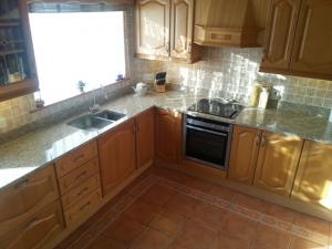 Venician Gold Granite Worktop & Upstands