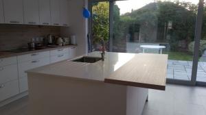 20mm Crystal Salt Quartz Island Top