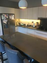 Satinet Quartz Worktop