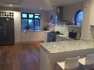 Serra Quartz Worktop