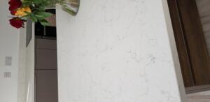 Valley White Quartz Worktop