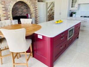Gioia Carrara Quartz Island Top